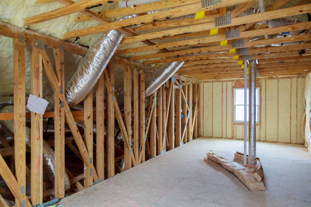 Best Spray Foam Insulation in Fort Calhoun, NE